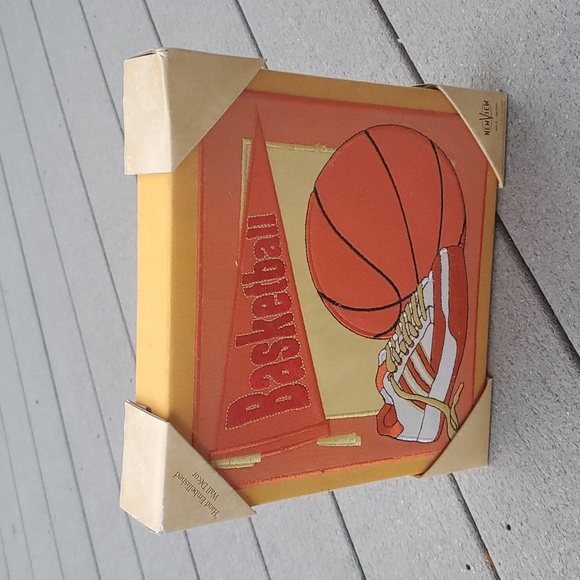 NWT New View Fabric Basketball Hand Embellished 9x9 Picture - Picture 1 of 8